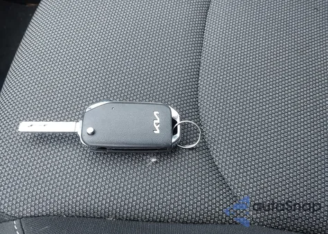 2024 Kia Forte Lxs z USA, uszkodzony, nr VIN 3KPF24AD6RE820763